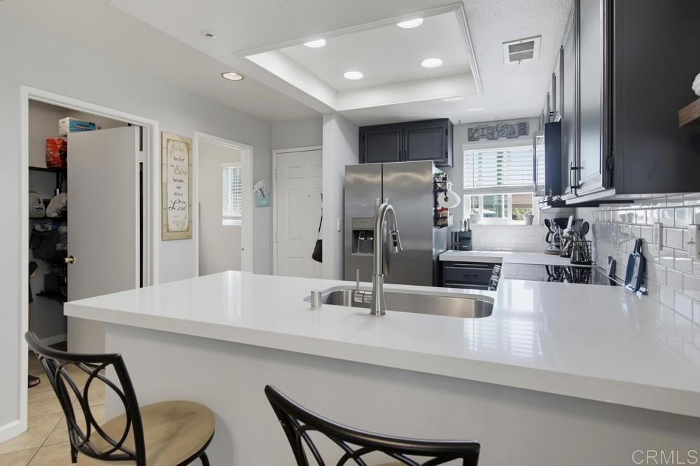 2373 Kings View Circle
