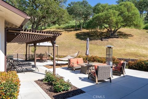 Tiny photo for 5660 Ground Squirrel, Paso Robles, CA 93446 (MLS # NS26062017)