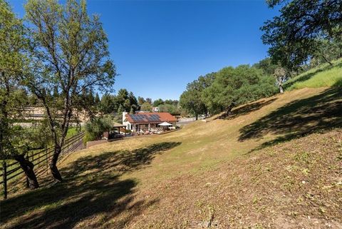 Tiny photo for 5660 Ground Squirrel, Paso Robles, CA 93446 (MLS # NS26062017)