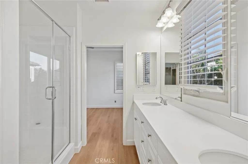 Irvine, California 92618, United States, 3 Bedrooms Bedrooms, ,3 BathroomsBathrooms,Residential,Active,156714