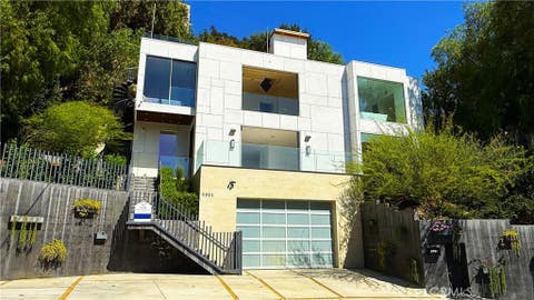 Photo of 3901 Avenida Del Sol, Studio City, CA 91604 (MLS # IG26179224)
