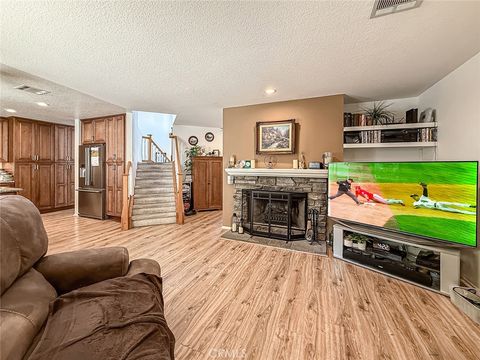 Tiny photo for 7507 Carmenita Lane, West Hills, CA 91304 (MLS # SR26138513)