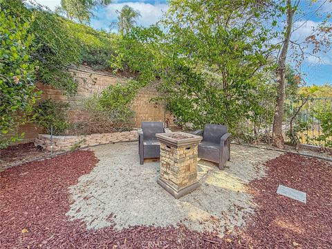Tiny photo for 7507 Carmenita Lane, West Hills, CA 91304 (MLS # SR26138513)