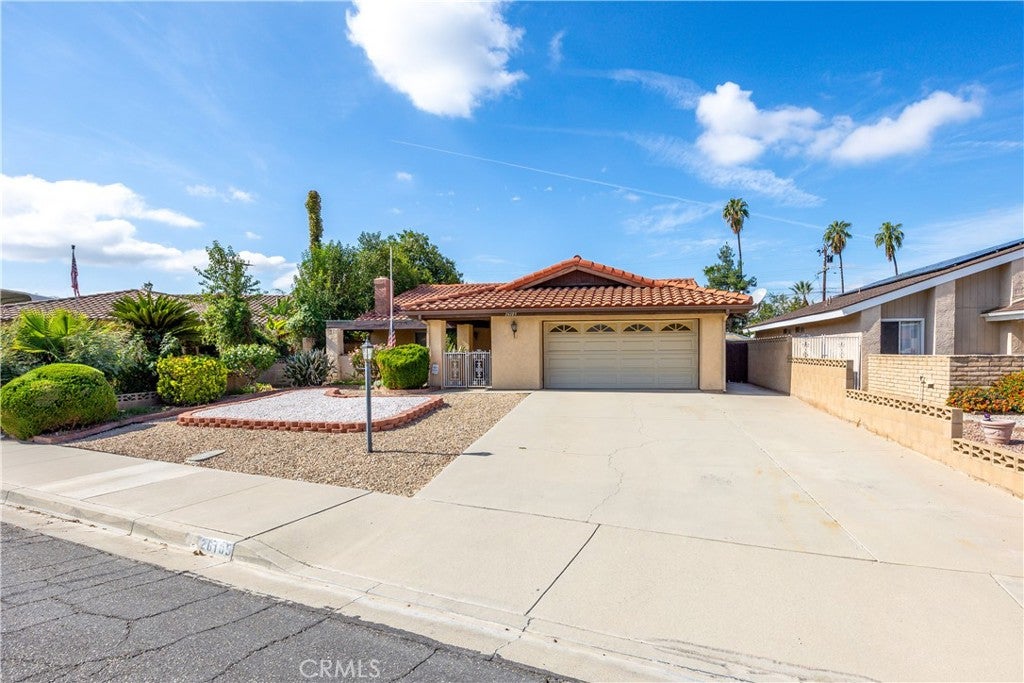 26105 Clemente Gardens