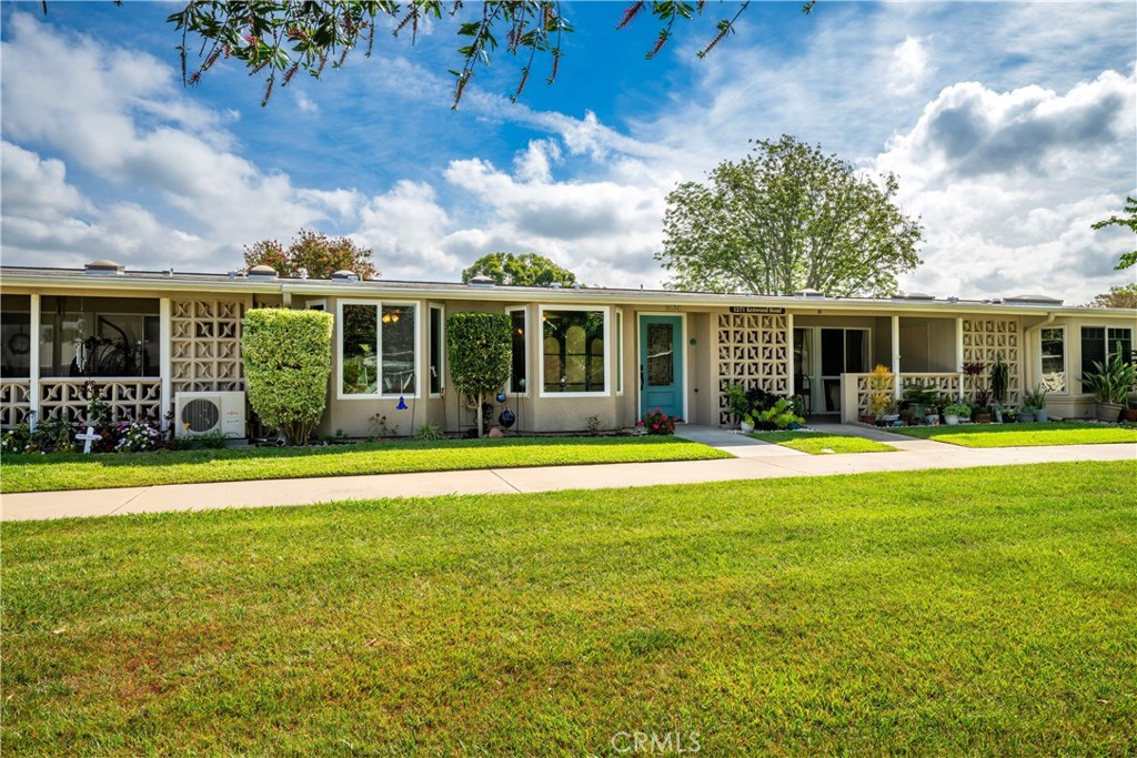 1271 Kenwood 163C