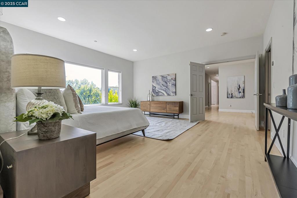 SLEEPY HOLLOW - Residential