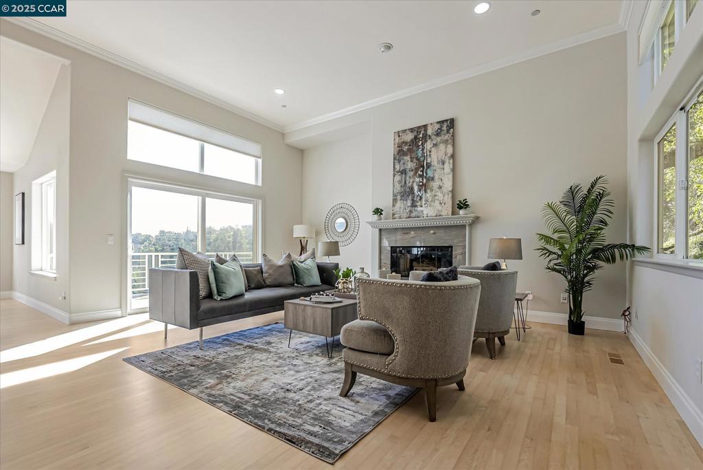 SLEEPY HOLLOW - Residential