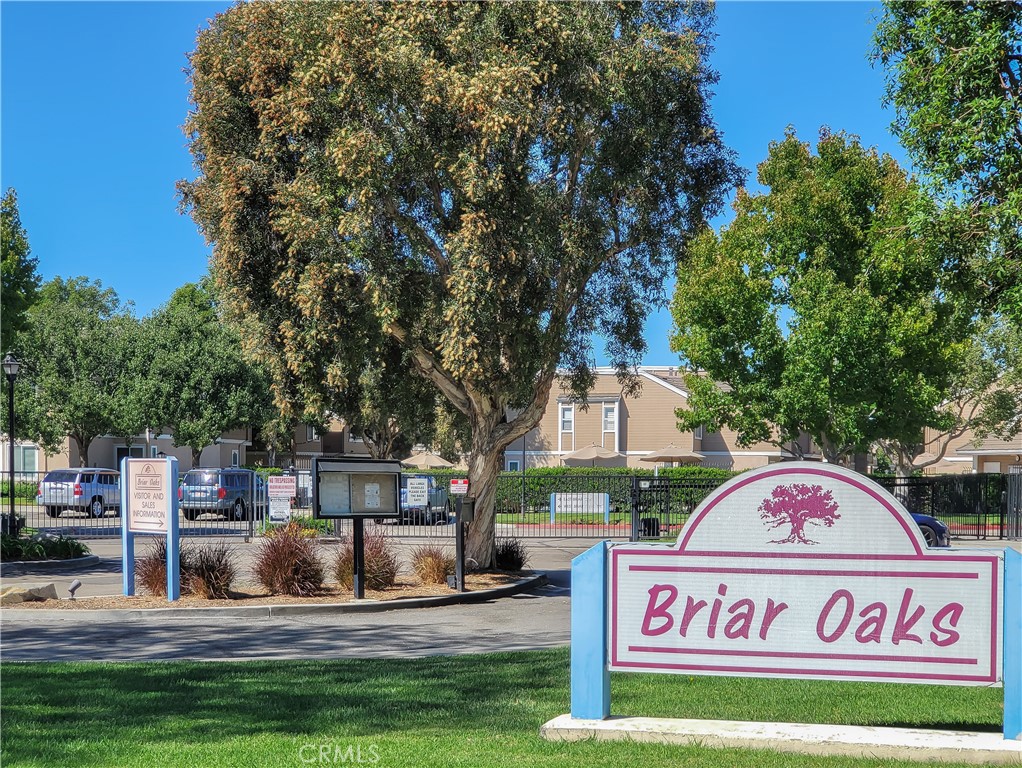 10360 E Briar Oaks A