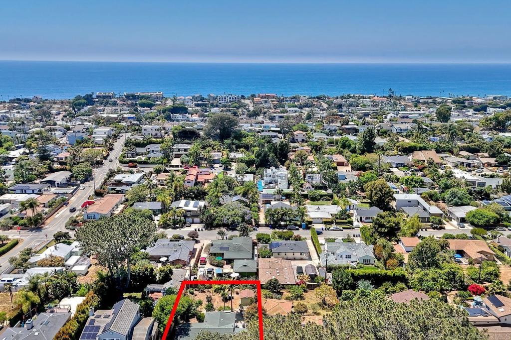 932 Stratford Drive
