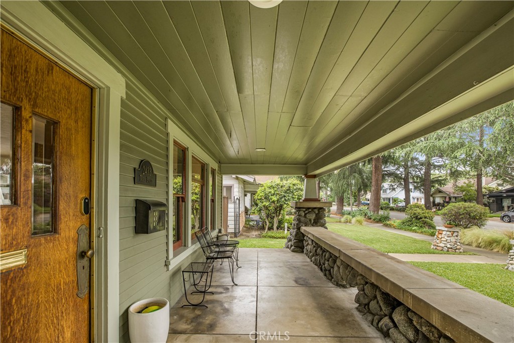 2433 3rd Street