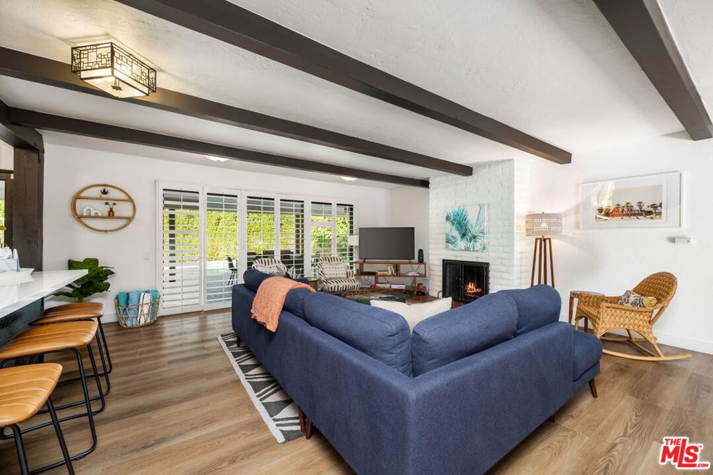 1970 S Joshua Tree Place