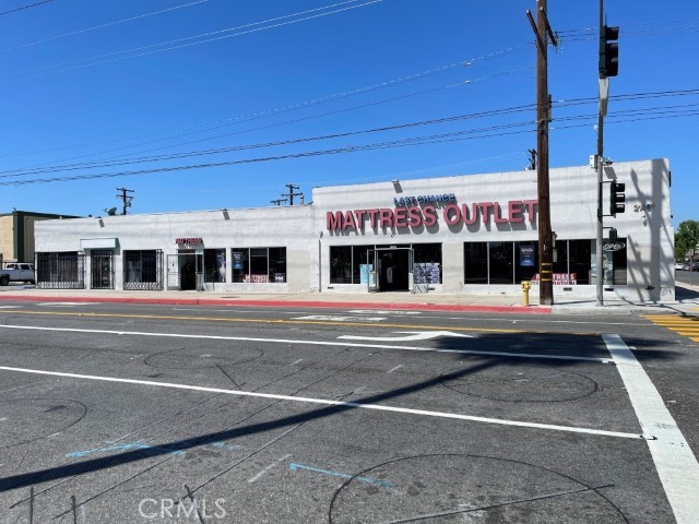 21401 Norwalk Boulevard