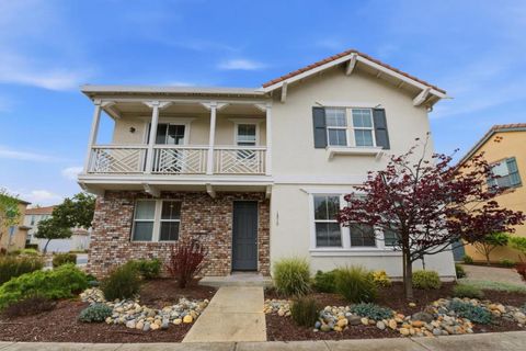 Photo of 1510 Welford Circle, Hayward, CA 94544 (MLS # ML82041398)
