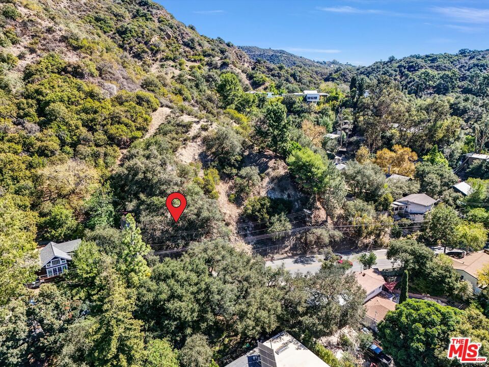 2264 Beverly Glen Boulevard