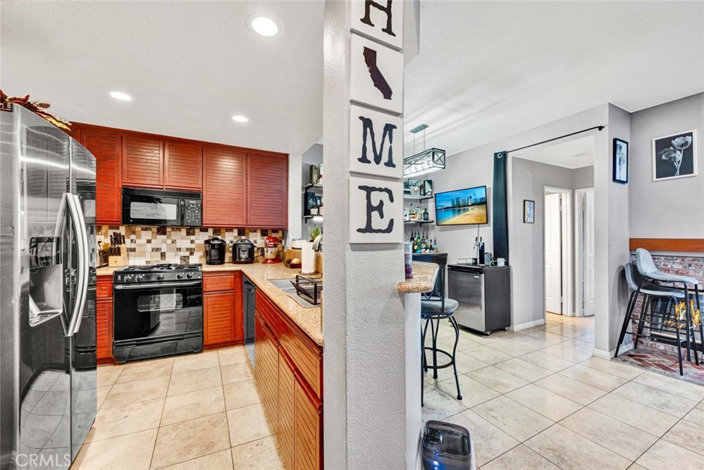 8215 E White Oak Ridge 4