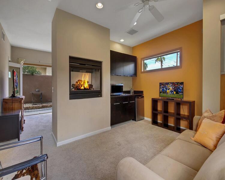 La Quinta Cove - Residential