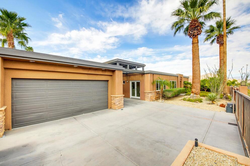 La Quinta Cove - Residential