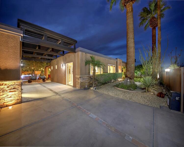La Quinta Cove - Residential
