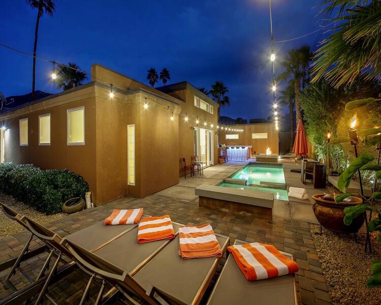 La Quinta Cove - Residential