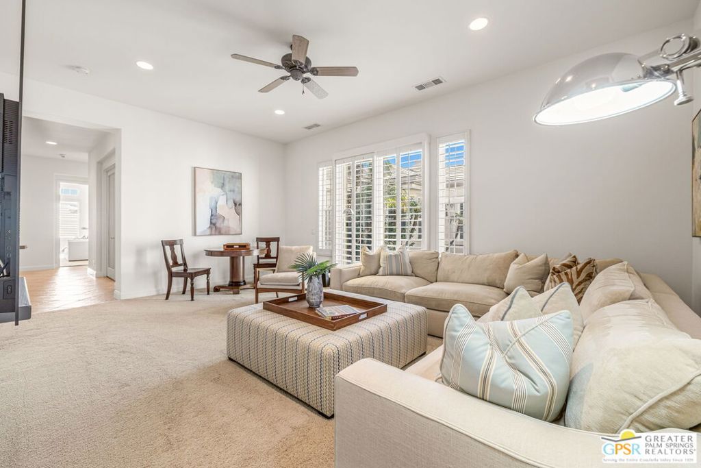 Mira Vista - Residential