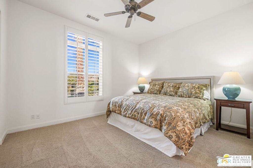 Mira Vista - Residential