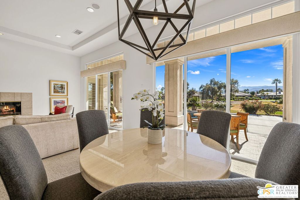 Mira Vista - Residential