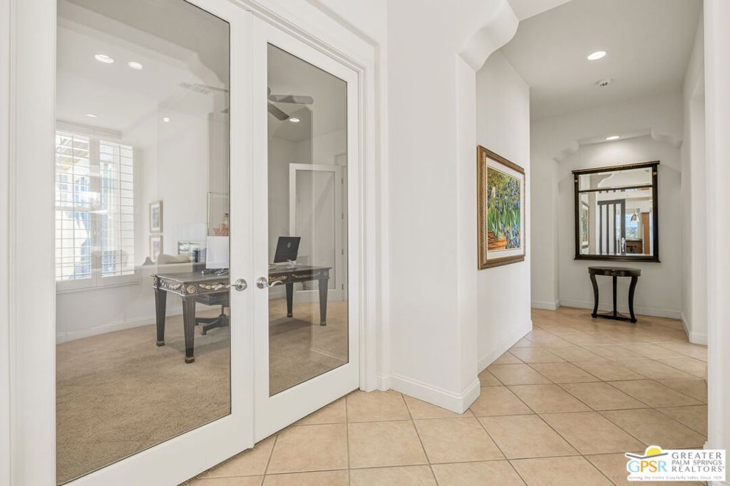 Mira Vista - Residential