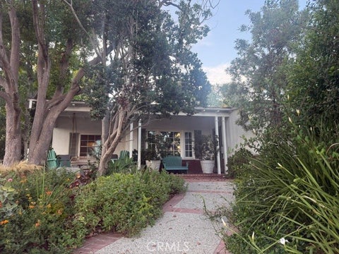 Photo of 1701 Pier Avenue, Santa Monica, CA 90405 (MLS # SB26186036)