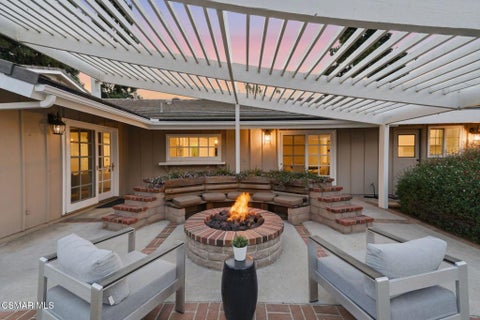 Tiny photo for 280 Cummings Road, Santa Paula, CA 93060 (MLS # 226004026)