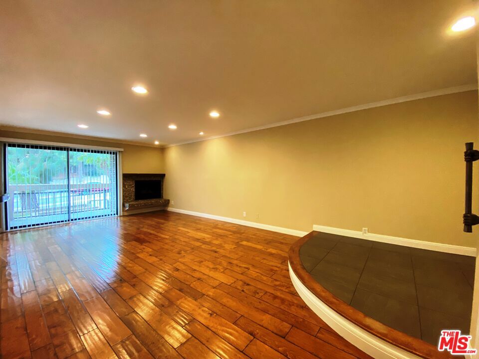 12321 Ocean Park Boulevard 2, Los Angeles CA 90064