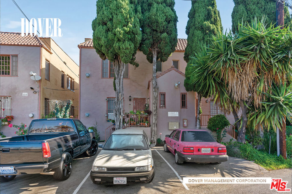 1337 S Highland Avenue