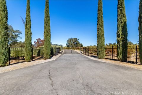 Tiny photo for 6944 Union Road, Paso Robles, CA 93446 (MLS # NS25240287)