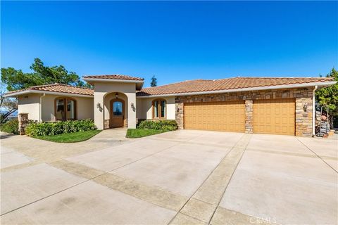 Tiny photo for 6944 Union Road, Paso Robles, CA 93446 (MLS # NS25240287)