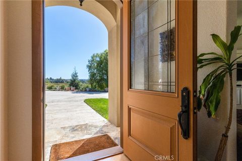 Tiny photo for 6944 Union Road, Paso Robles, CA 93446 (MLS # NS25240287)