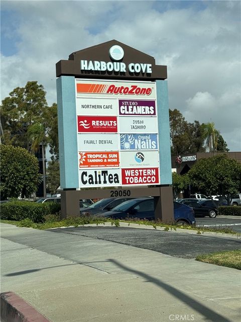 Photo of 29050 S Western Avenue, Rancho Palos Verdes, CA 90275 (MLS # SB25057019) Photo of 29050 S Western Avenue, Rancho Palos Verdes, CA 90275 (MLS # SB25057019)