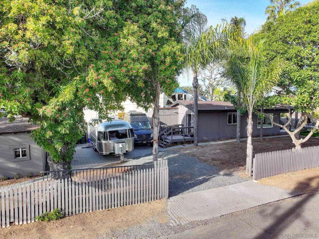 Cardiff By The Sea - Residential