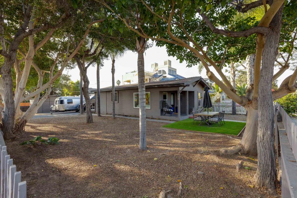 Cardiff By The Sea - Residential