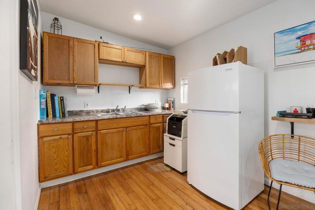 Cardiff By The Sea - Residential