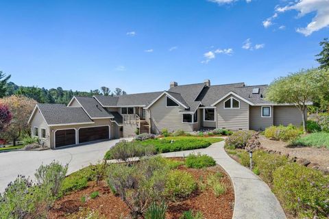 Photo of 321 Pine Forest Drive, Aptos, CA 95003 (MLS # ML82041307)