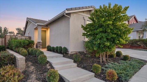 Photo of 7050 Vintner Court, Gilroy, CA 95020 (MLS # ML82062166)