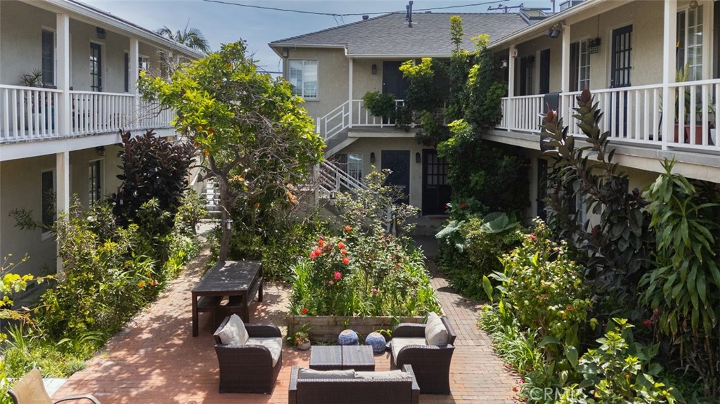 5901 E Ocean Boulevard