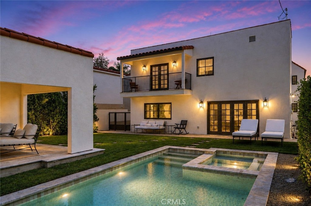 933 S Sycamore Avenue, Los Angeles CA 90036
