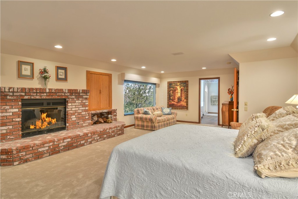 Arrowhead Woods (AWHW) - Residential