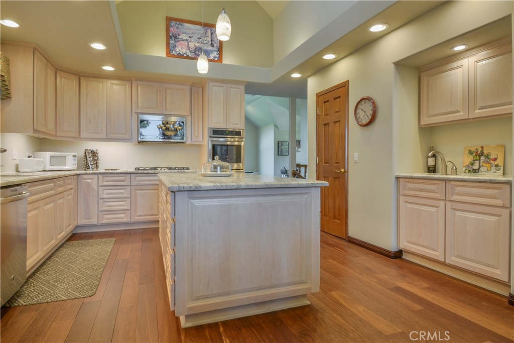 Arrowhead Woods (AWHW) - Residential