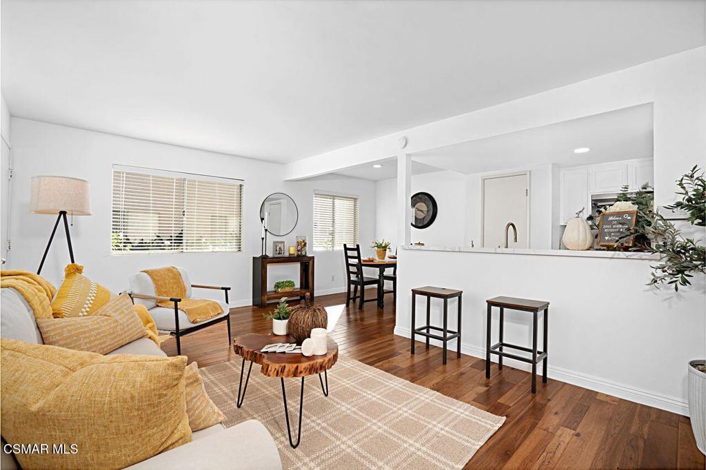 McKeon (V.D.M.)-221 - 1001582 - Residential