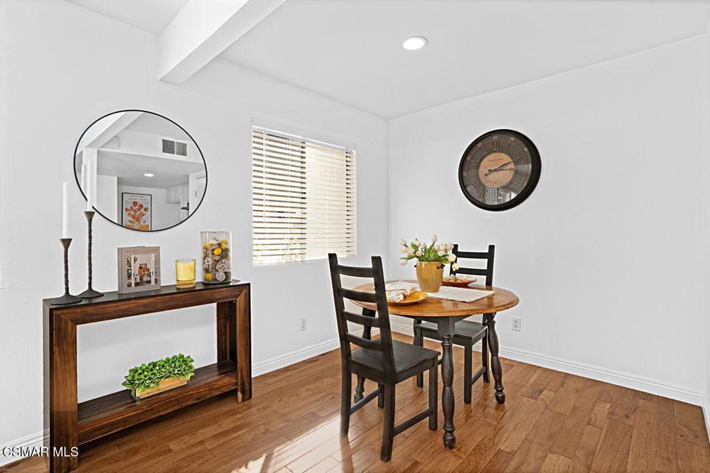 McKeon (V.D.M.)-221 - 1001582 - Residential