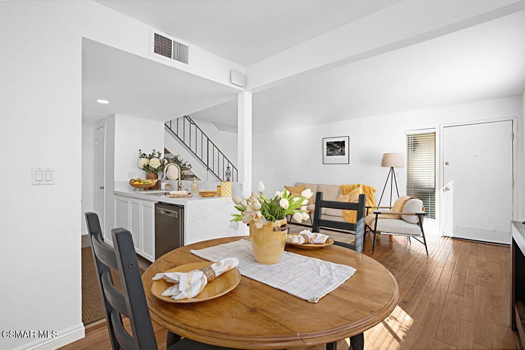 McKeon (V.D.M.)-221 - 1001582 - Residential