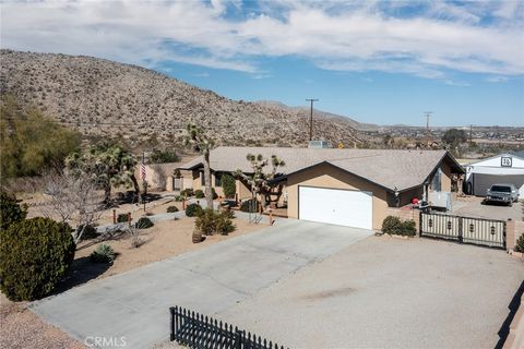 Photo of 62110 Crestview Drive, Joshua Tree, CA 92252 (MLS # JT26036143)