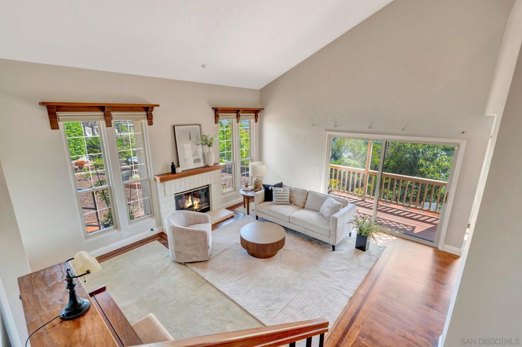 1239 Avocado Summit Dr