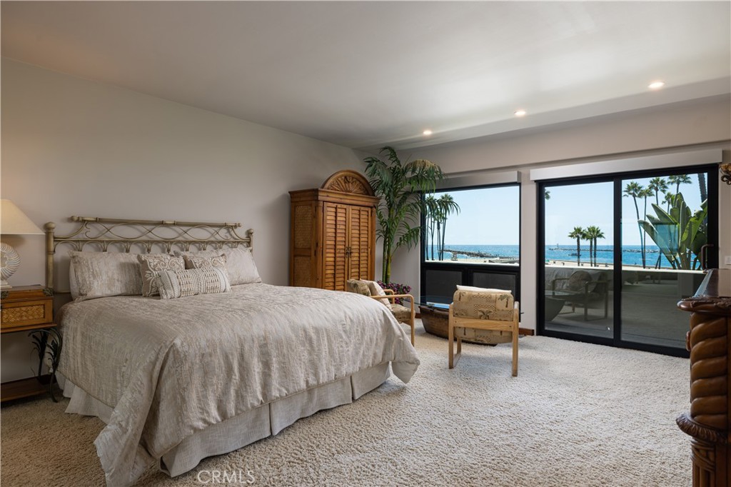 Corona del Mar South of PCH (CDMS) - Residential Lease